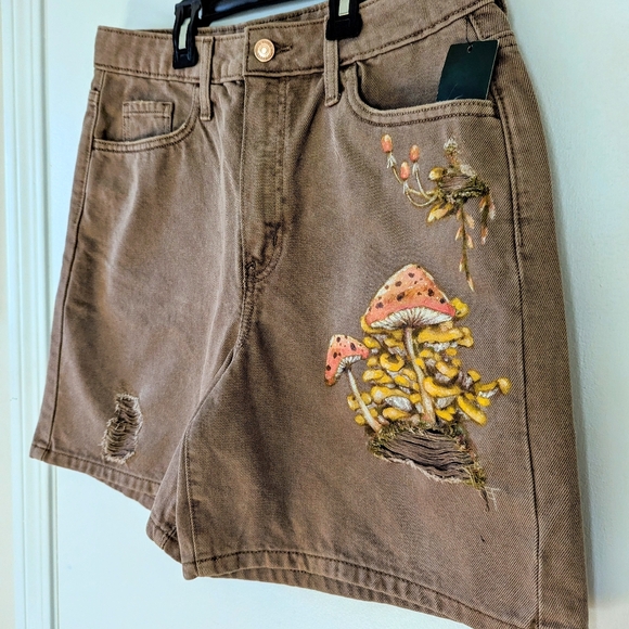Hand painted Mushroom Shorts Swamplife Handmade Upcycle Artistic Streetwear - Picture 1 of 5